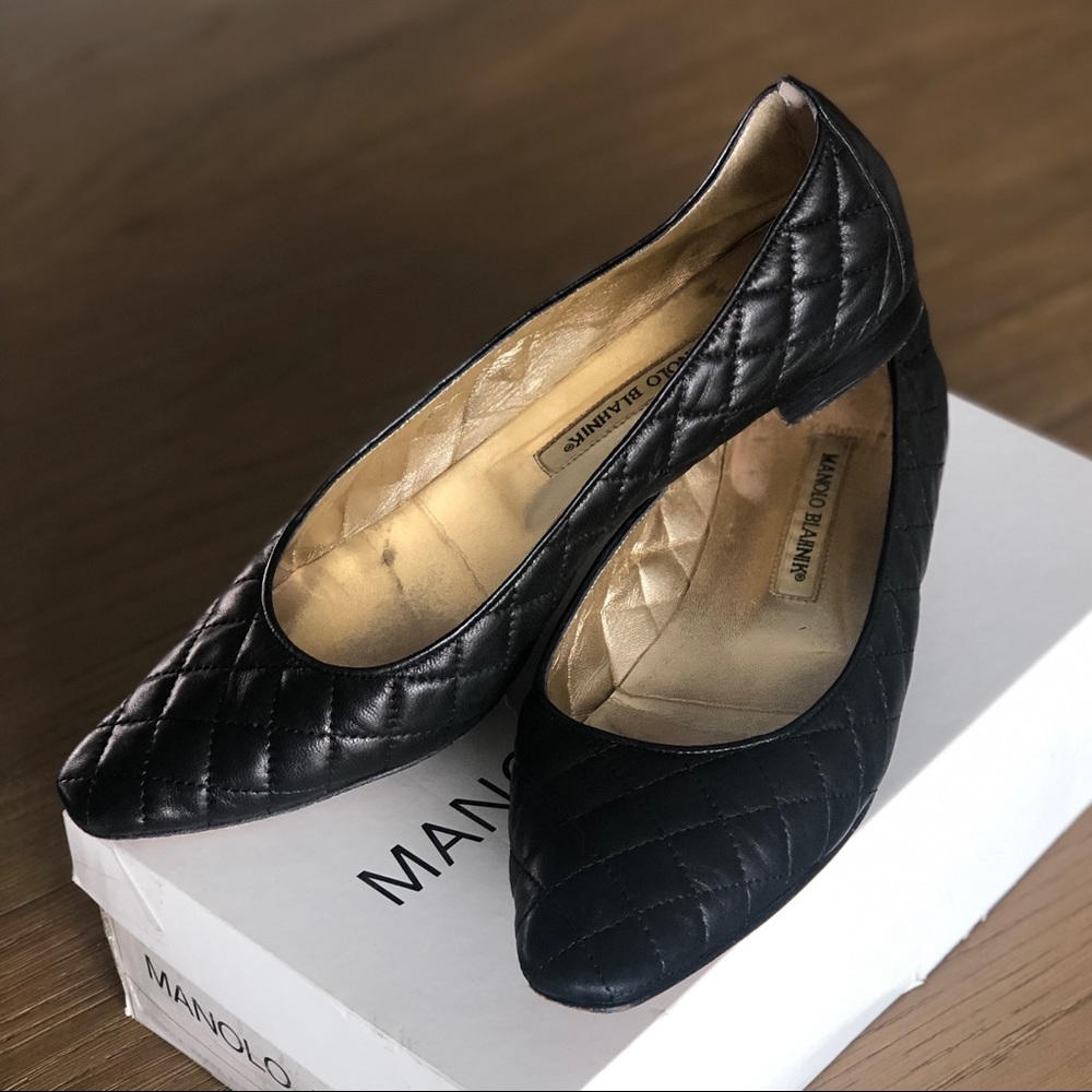 Manolo Blahnik Giungla Leather Ballerina Flat
